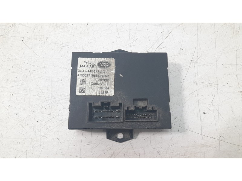 Recambio de modulo electronico para land rover range rover velar 2.0 turbo cat referencia OEM IAM J8A214B673  