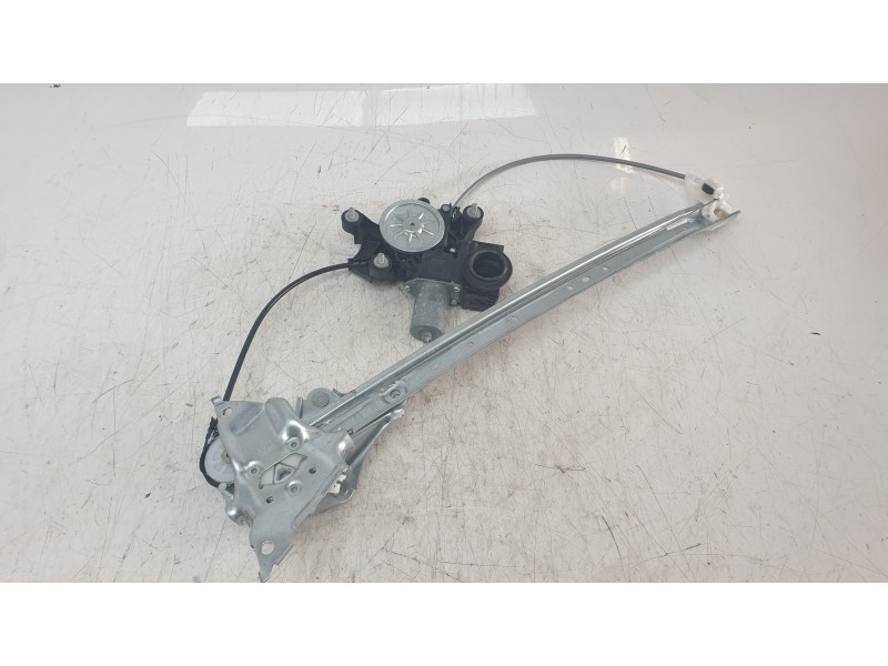 Recambio de elevalunas delantero derecho para toyota rav 4 v (_a5_, _h5_) 2.5 hybrid awd (axap54) referencia OEM IAM 6980142070 