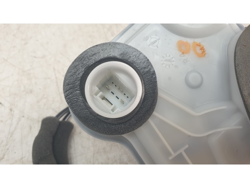 Recambio de elevalunas delantero derecho para toyota rav 4 v (_a5_, _h5_) 2.5 hybrid awd (axap54) referencia OEM IAM 6980142070 