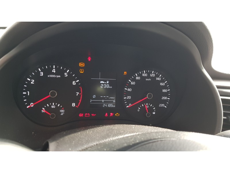 kia rio (yb) del año 2019