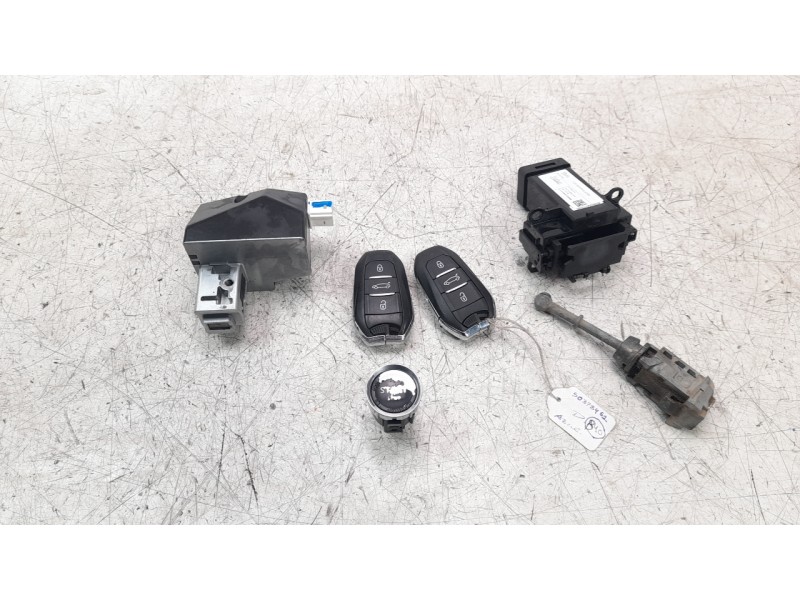 Recambio de conmutador de arranque para citroen c4 picasso origins referencia OEM IAM 96777946ZD  