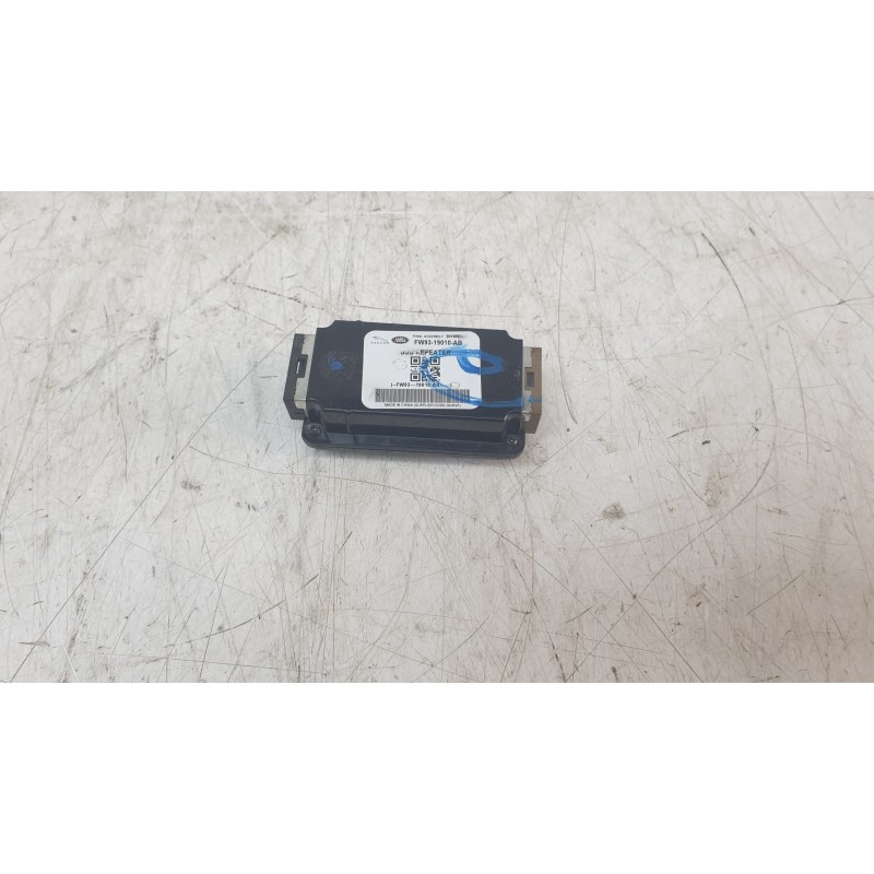 Recambio de modulo electronico para land rover range rover velar 2.0 turbo cat referencia OEM IAM FW9319010AB  