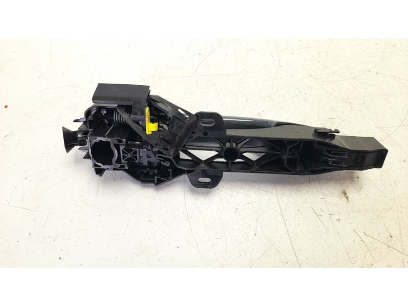 Recambio de maneta exterior trasera izquierda para dacia sandero iii 1.0 tce 90 eco-g referencia OEM IAM 806069128R  