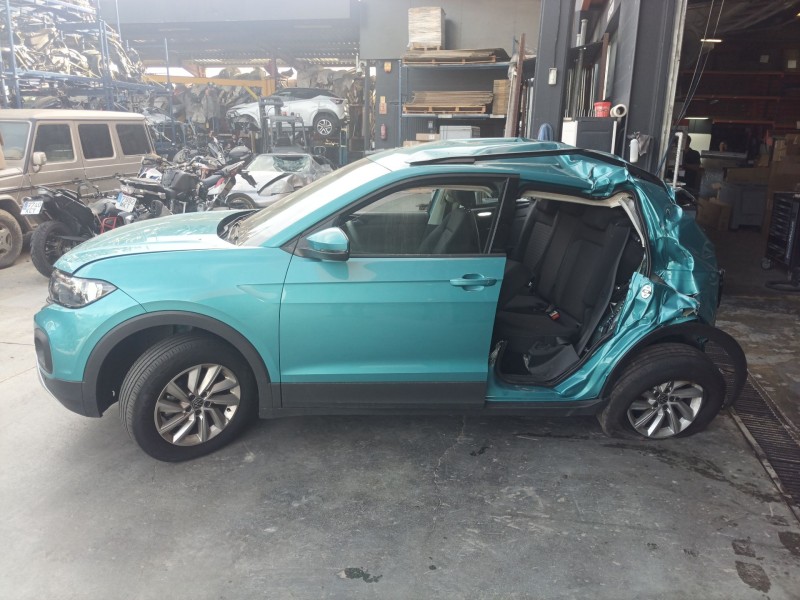 volkswagen t-cross (c11, d31) del año 2023