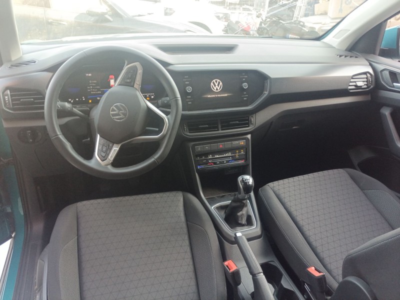 volkswagen t-cross (c11, d31) del año 2023
