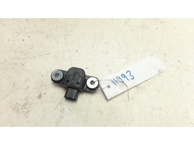 Recambio de amortiguador trasero para honda adv 350 referencia OEM IAM 35160KPPT01  