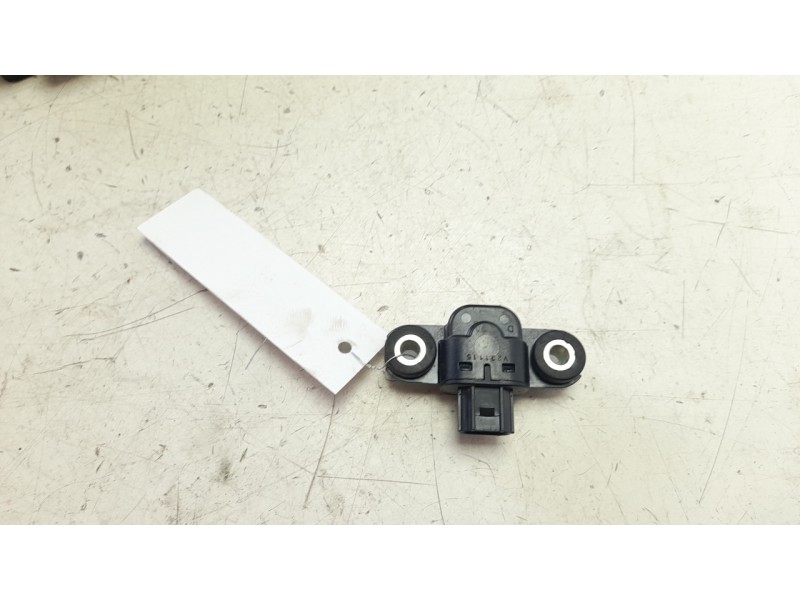 Recambio de amortiguador trasero para honda adv 350 referencia OEM IAM 35160KPPT01  