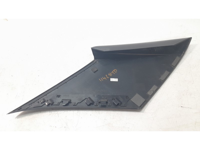 Recambio de moldura para land rover range rover velar 2.0 turbo cat referencia OEM IAM J8A229148  