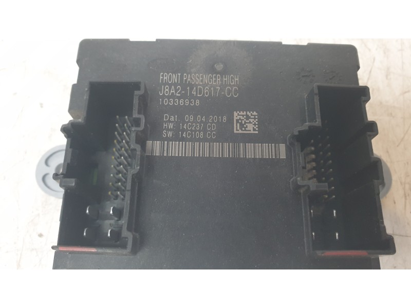 Recambio de modulo electronico para land rover range rover velar 2.0 turbo cat referencia OEM IAM J8A214D617CC 10336938 