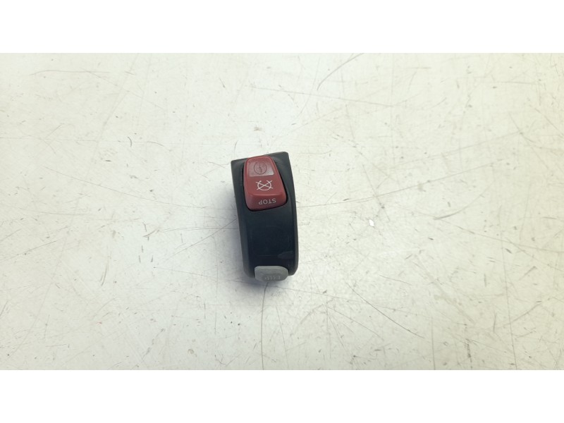 Recambio de piña luces derecha para bmw f ( - 800cc) f 700 gs (k70) referencia OEM IAM 8G6206C0023B 8546170 