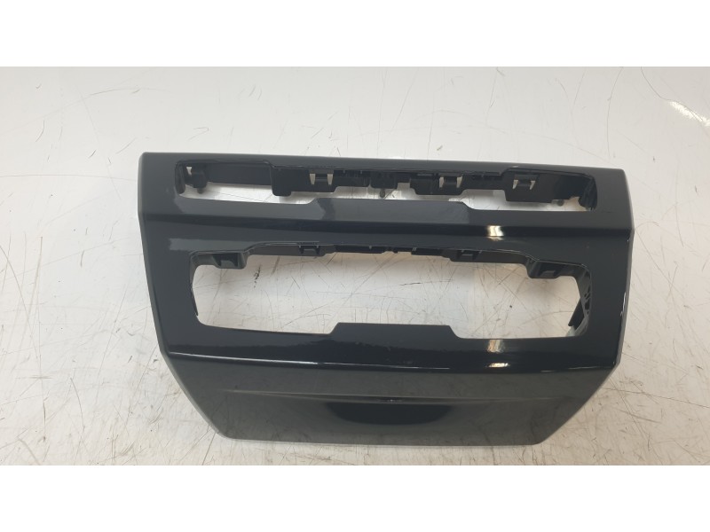 Recambio de moldura para bmw x2 (f39) xdrive 20i referencia OEM IAM 9305907  