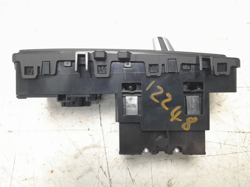 Recambio de palanca cambio para audi a3 limousine (8ys, 8ym) 30 tdi referencia OEM IAM 8Y0713059D  