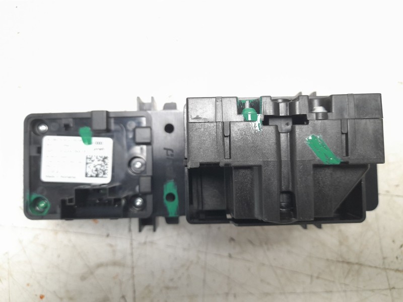 Recambio de palanca cambio para audi a3 limousine (8ys, 8ym) 30 tdi referencia OEM IAM 8Y0713059D  