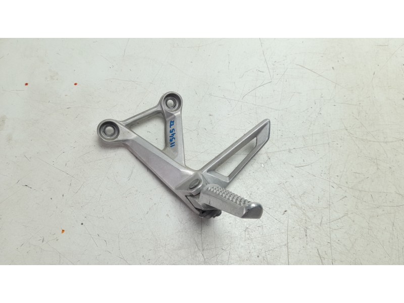 Recambio de estribo lateral para honda cb 500f referencia OEM IAM 50725MJWJ00  