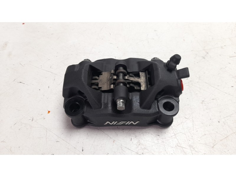 Recambio de pinza de freno delantera derecha para honda cb 500f referencia OEM IAM 45250MKPDN1  