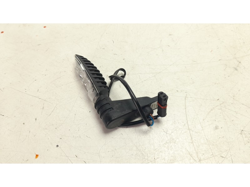 Recambio de piloto trasero derecho para bmw f ( - 800cc) f 700 gs (k70) referencia OEM IAM 63138534353  