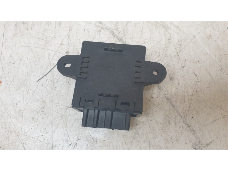 Recambio de modulo electronico para ford puma hybrid titanium design referencia OEM IAM LU5T14B534AE  