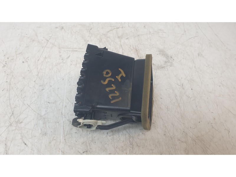 Recambio de asiento para seat leon (5f1) 1.5 tsi referencia OEM IAM 5F1819110  