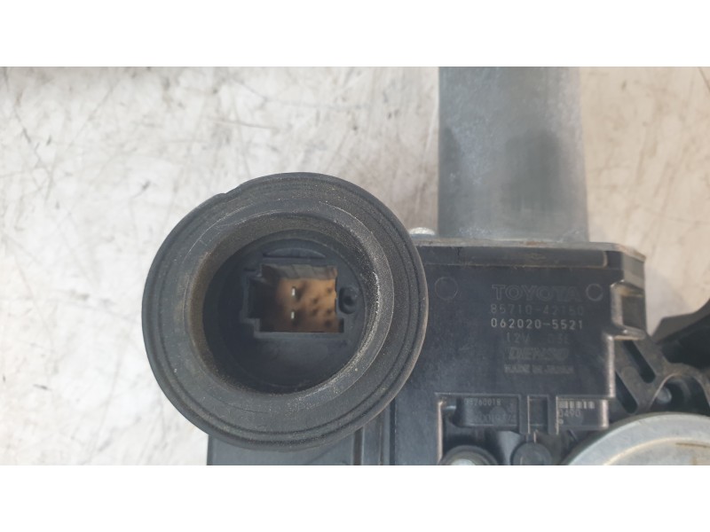 Recambio de elevalunas trasero derecho para toyota rav4 hybrid 4x2 advance referencia OEM IAM 8571042150  