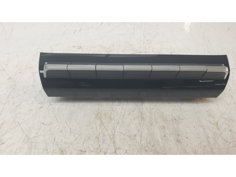 Recambio de mando climatizador para mg mg zs suv (azs1) 1.5 vti referencia OEM IAM 10703154  