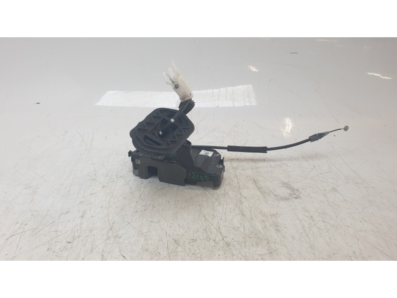 Recambio de cerradura puerta delantera derecha para ford kuga iii (dfk) 2.5 fhev referencia OEM IAM PV4BA264A26  