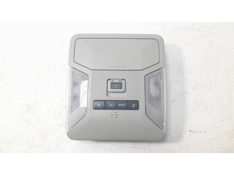 Recambio de luz interior para toyota rav4 hybrid 4x2 advance referencia OEM IAM 8120842250B0  