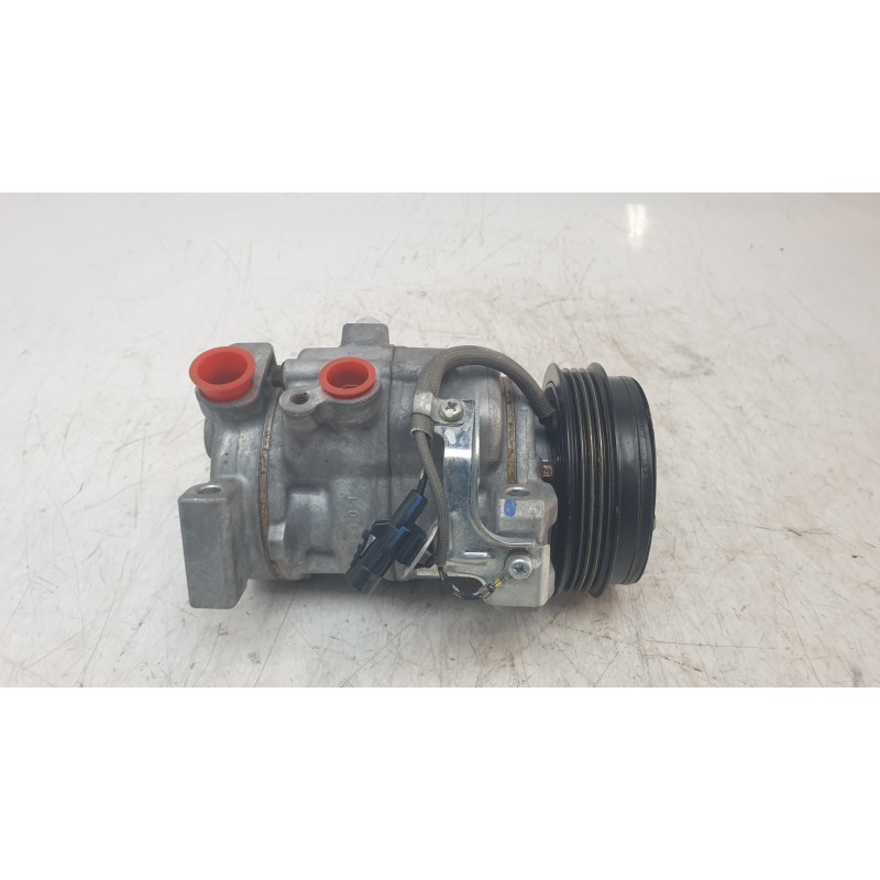 Recambio de compresor aire acondicionado para suzuki vitara (ly) 1.6 (apk 416) referencia OEM IAM 9520055P10000  