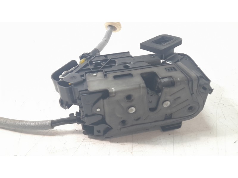 Recambio de cerradura puerta delantera derecha para volkswagen golf vii lim. (bq1) business referencia OEM IAM 5K1837016E  