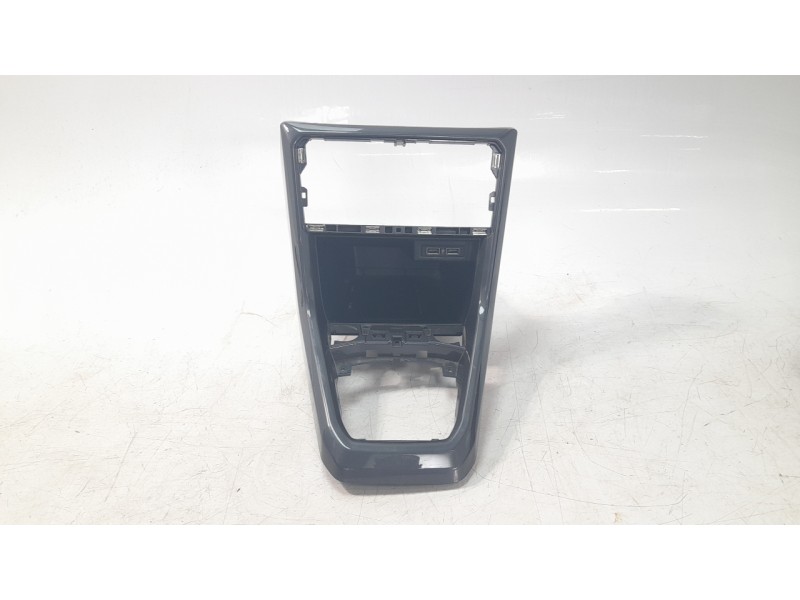 Recambio de moldura para volkswagen t-cross (c11, d31) 1.0 tsi referencia OEM IAM 2GM863680  