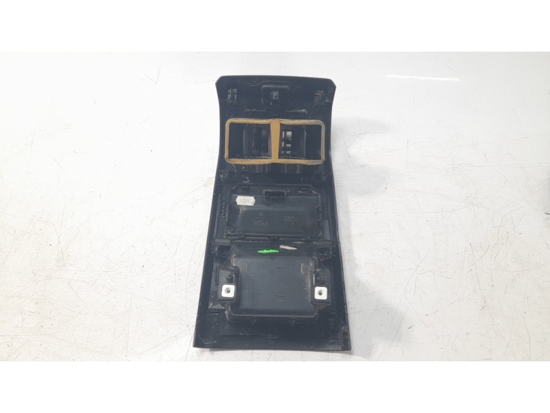 Recambio de rejilla aireadora para peugeot 308 sw iii (fc_, fj_, fr_, f4_, fn_) bluehdi 130 (fcyhzl, fcyhzt) referencia OEM IAM 