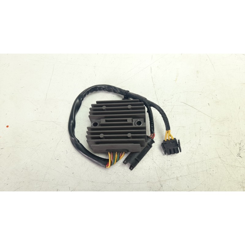 Recambio de regulador de corriente para bmw f ( - 800cc) f 800 gs triple black (k72) referencia OEM IAM SH541SC  