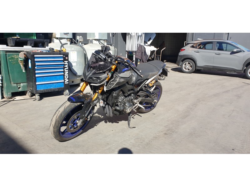 yamaha mt-09 (7.2013) del año 2019