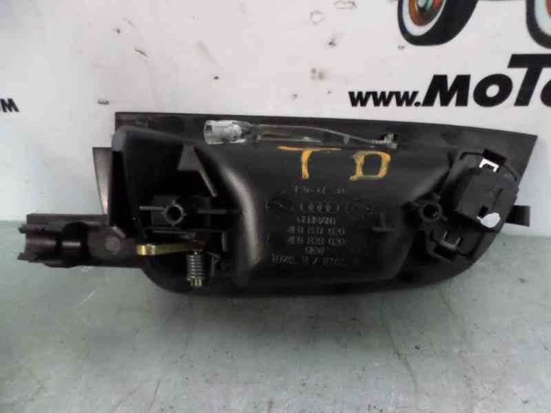 Recambio de maneta interior trasera derecha para audi a8 (4e2) 4.0 tdi quattro referencia OEM IAM 4E0837020  