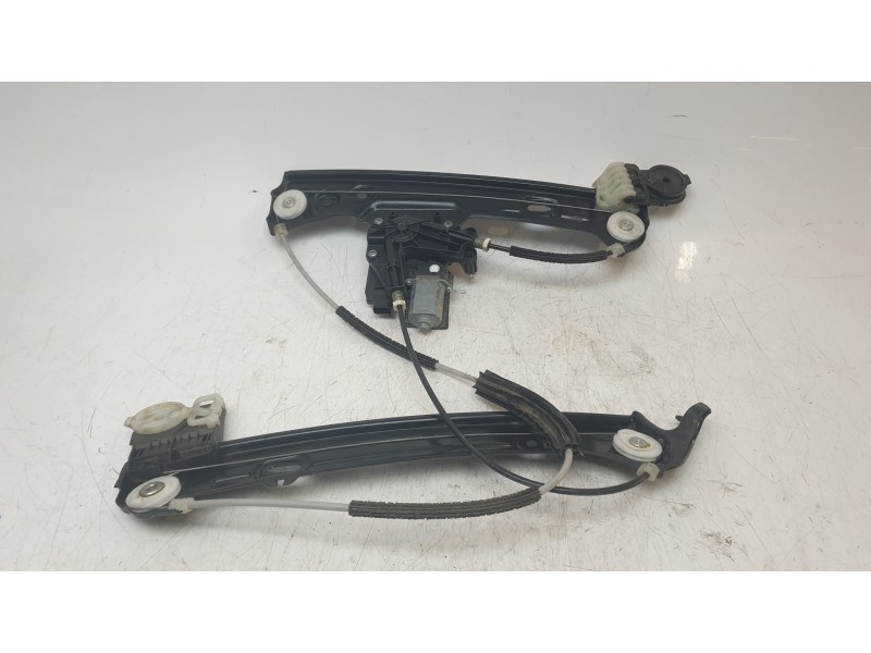 Recambio de elevalunas delantero izquierdo para bmw serie s4 coupe (g22) (2020- ...) m440d xdrive referencia OEM IAM E01807111  