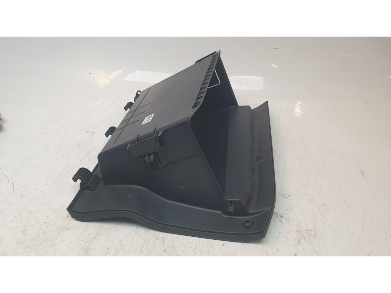 Recambio de guantera para ford kuga titanium referencia OEM IAM LV4BS06040A  