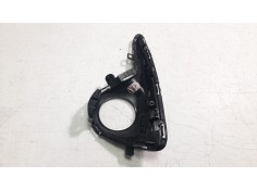 Recambio de rejilla paragolpes derecha para toyota yaris hybrid active referencia OEM IAM 520300D140  TY3302133 2