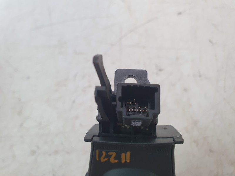 Recambio de mando multifuncion para renault megane iv hatchback (b9a/m/n_) 1.3 tce 140 (b9nb) referencia OEM IAM 255520229R  