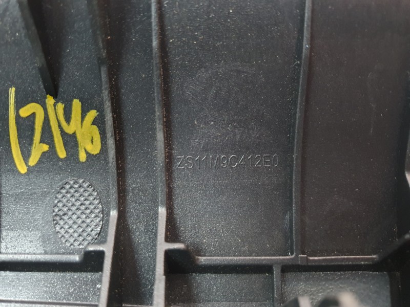 Recambio de moldura para mg mg zs suv (azs1) 1.5 vti referencia OEM IAM 10651775 ZS11M9C412E0 