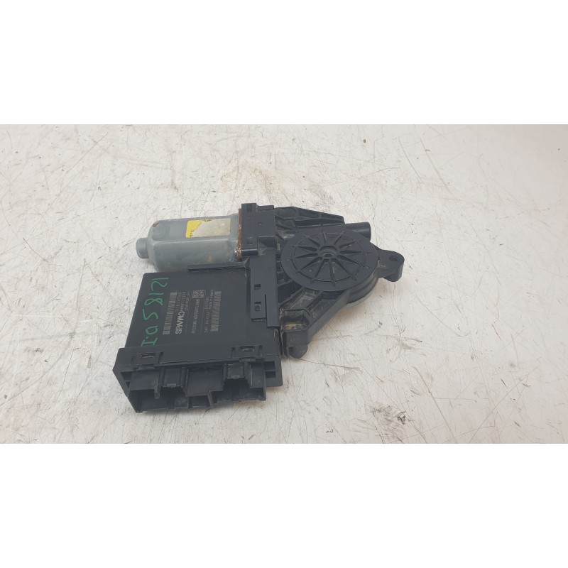 Recambio de motor elevalunas delantero izquierdo para volvo xc40 (536) b4 mild-hybrid referencia OEM IAM 31674755  