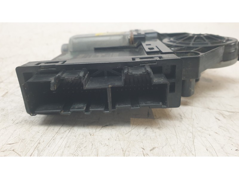 Recambio de motor elevalunas delantero izquierdo para volvo xc40 (536) b4 mild-hybrid referencia OEM IAM 31674755  