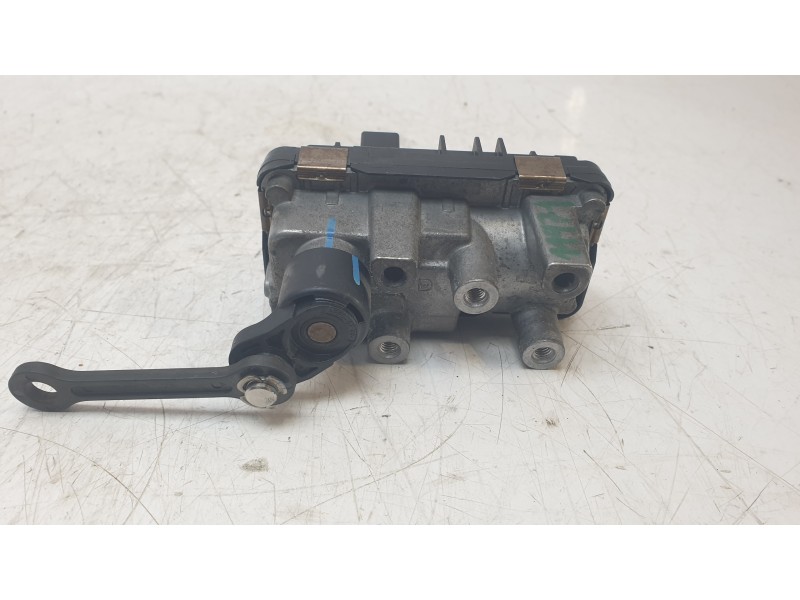 Recambio de electrovalvula para land rover evoque pure referencia OEM IAM 4933519600  