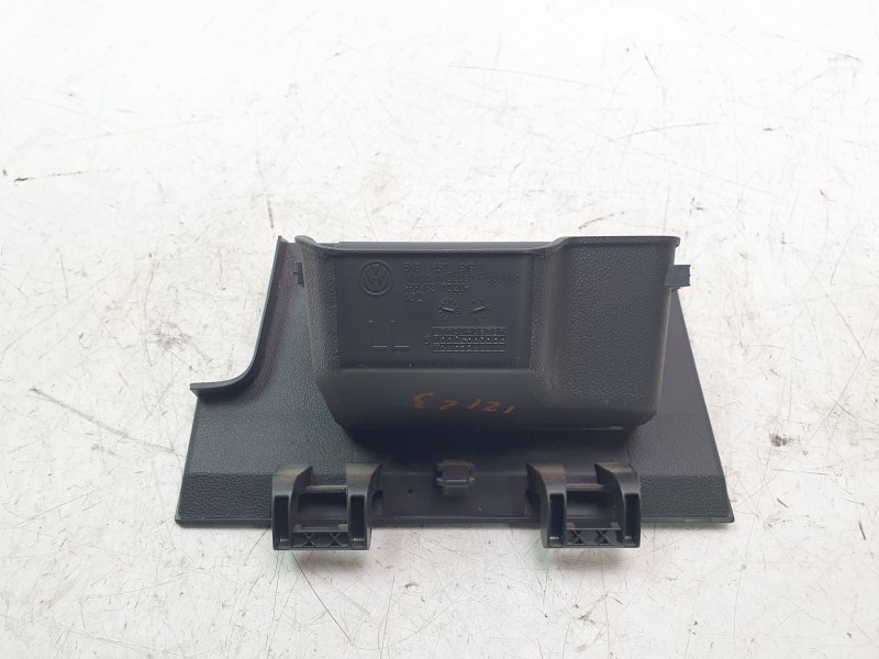 Recambio de guantera para volkswagen tiguan (ad1, ax1) 1.4 tsi referencia OEM IAM 5NB857919  