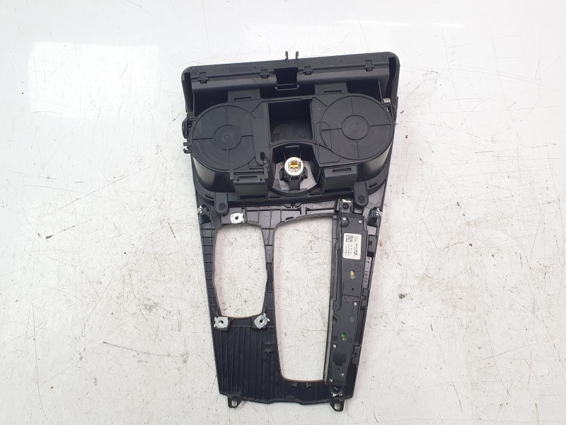 Recambio de moldura para bmw serie 1 lim. (f40) 120i referencia OEM IAM 27648710 10755210 , 914216611 
