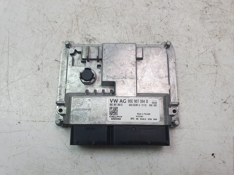 Recambio de centralita motor uce para seat ateca (khp) style xm referencia OEM IAM 05C907394D  