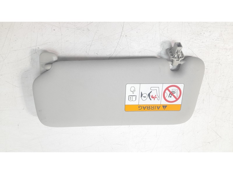 Recambio de parasol derecho para mazda 3 sedán (bp) evolution referencia OEM IAM BDMA69270B02  