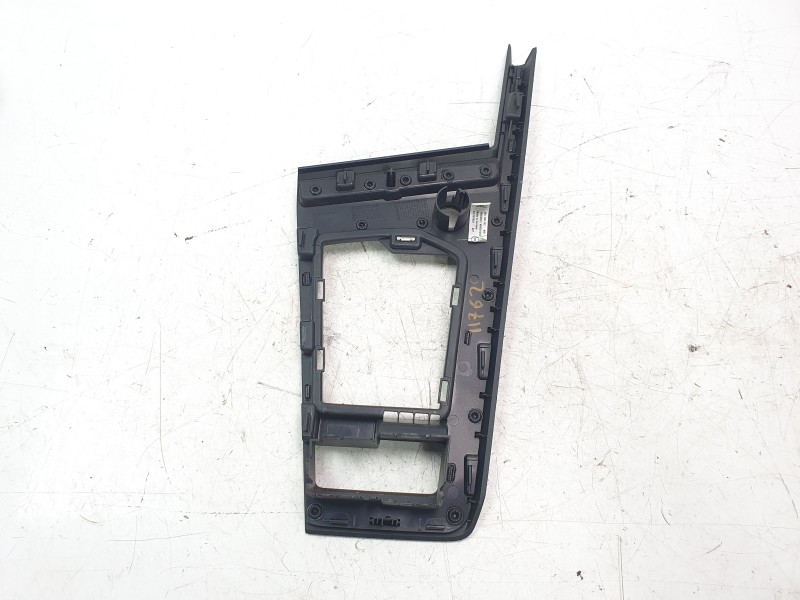 Recambio de moldura para volkswagen golf viii lim. (cd1) life referencia OEM IAM 5H1864263  