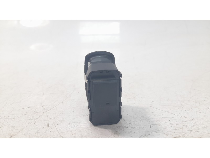 Recambio de mando elevalunas trasero derecho para porsche macan (typ ) referencia OEM IAM 9A795985500DML  