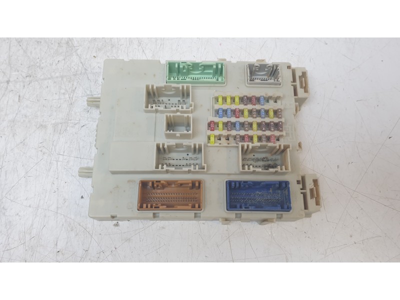 Recambio de caja reles / fusibles para ford c-max (ceu) business edition referencia OEM IAM GV6T14A073EJ  