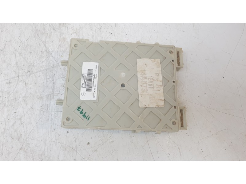 Recambio de caja reles / fusibles para ford c-max (ceu) business edition referencia OEM IAM GV6T14A073EJ  