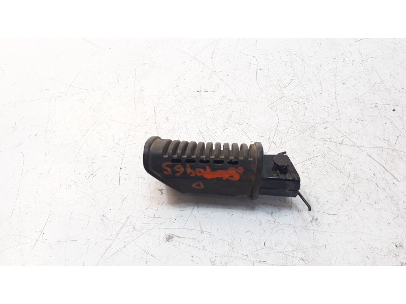 Recambio de estribo para brixton bx125x bx 125 referencia OEM IAM 531000004  